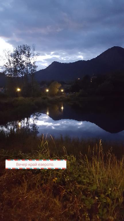 Семеен Хотел Кристал Smoljan Esterno foto